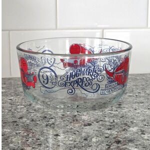 Pyrex Harry Potter Hogwarts Express Glass Bowl 7201 Clear Red Blue No Lod